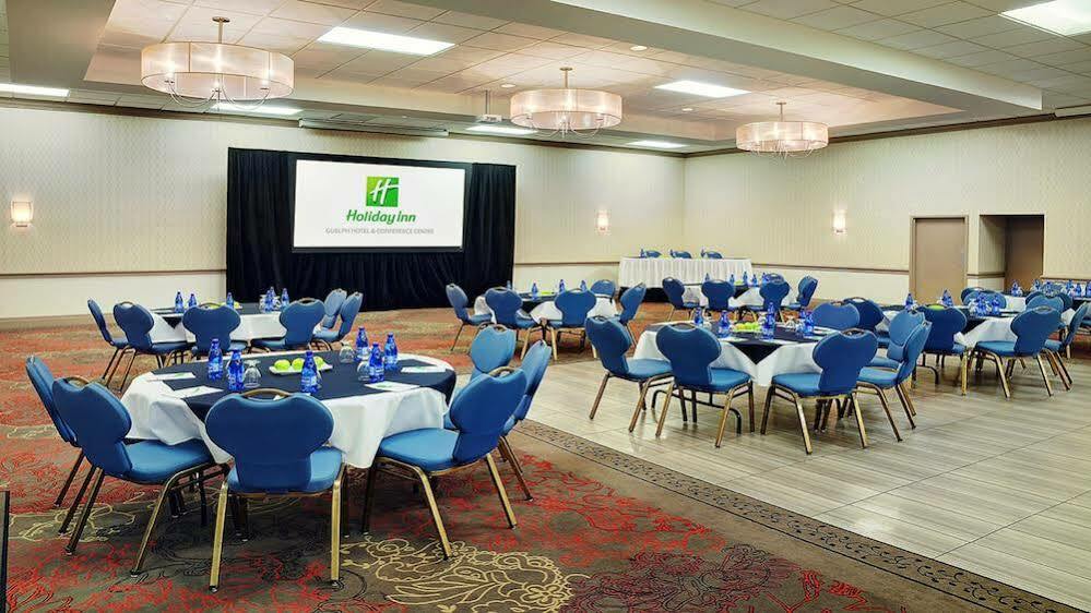 Holiday Inn Guelph Hotel & Conference Centre, An Ihg Hotel Esterno foto