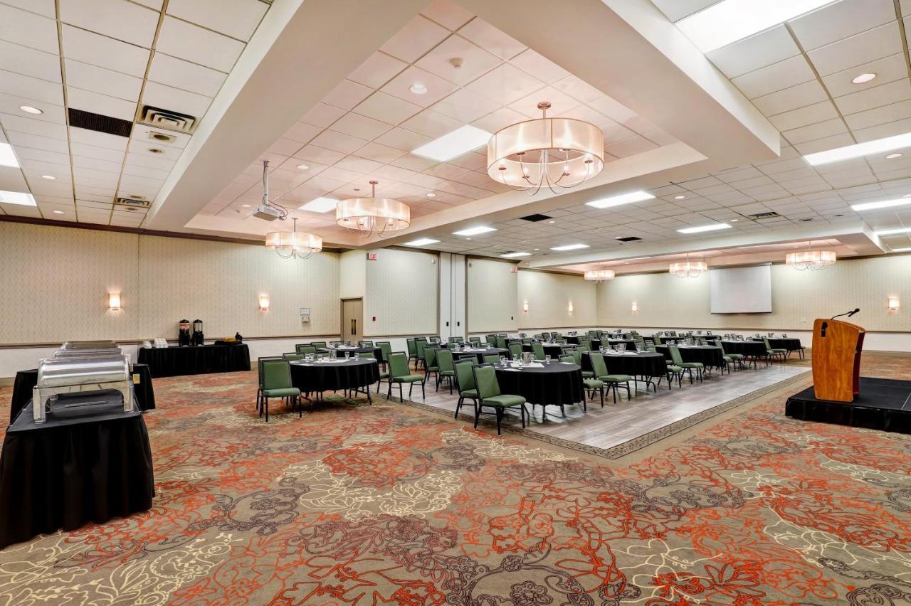 Holiday Inn Guelph Hotel & Conference Centre, An Ihg Hotel Esterno foto